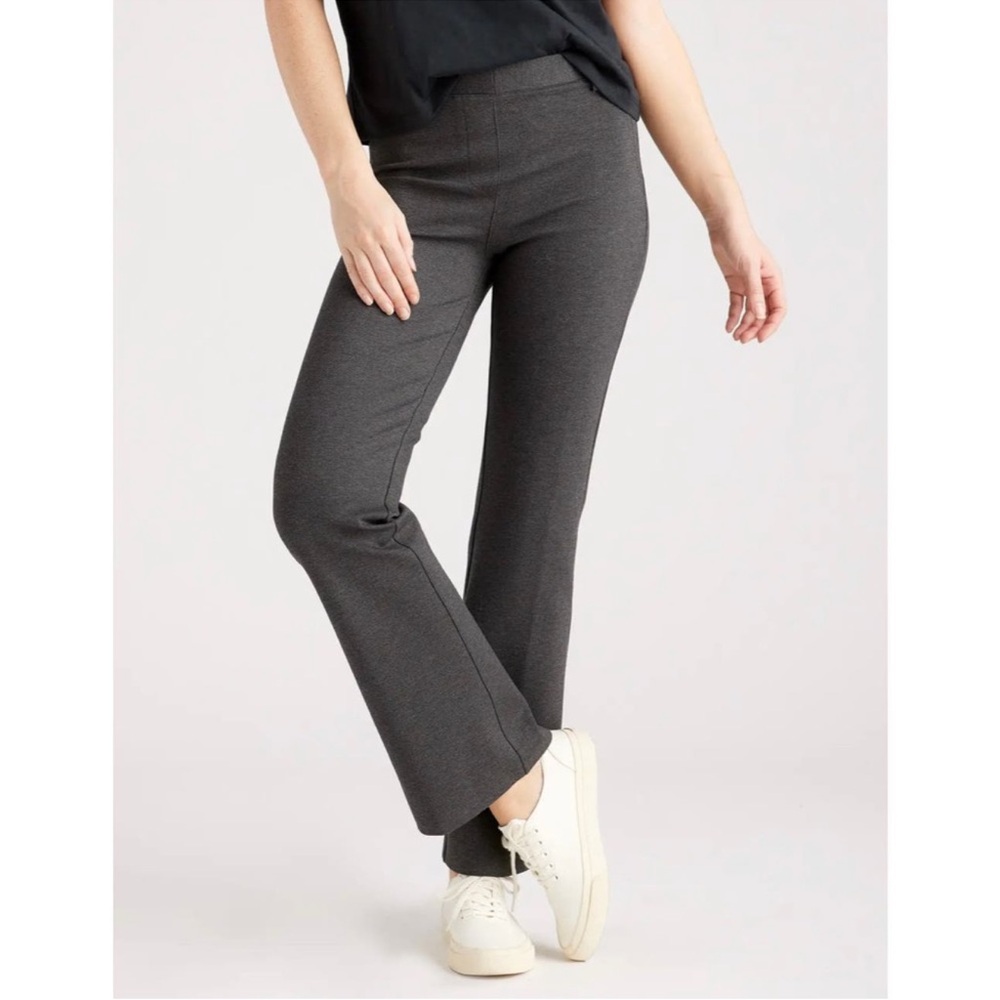 Quince Charcoal Ultra-Stretch Ponte
Bootcut Pant size Large Petite